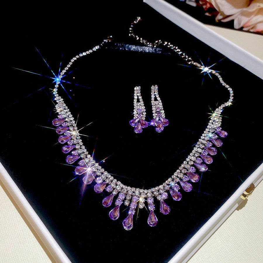 Exquisite diamond-set drop pearl necklace