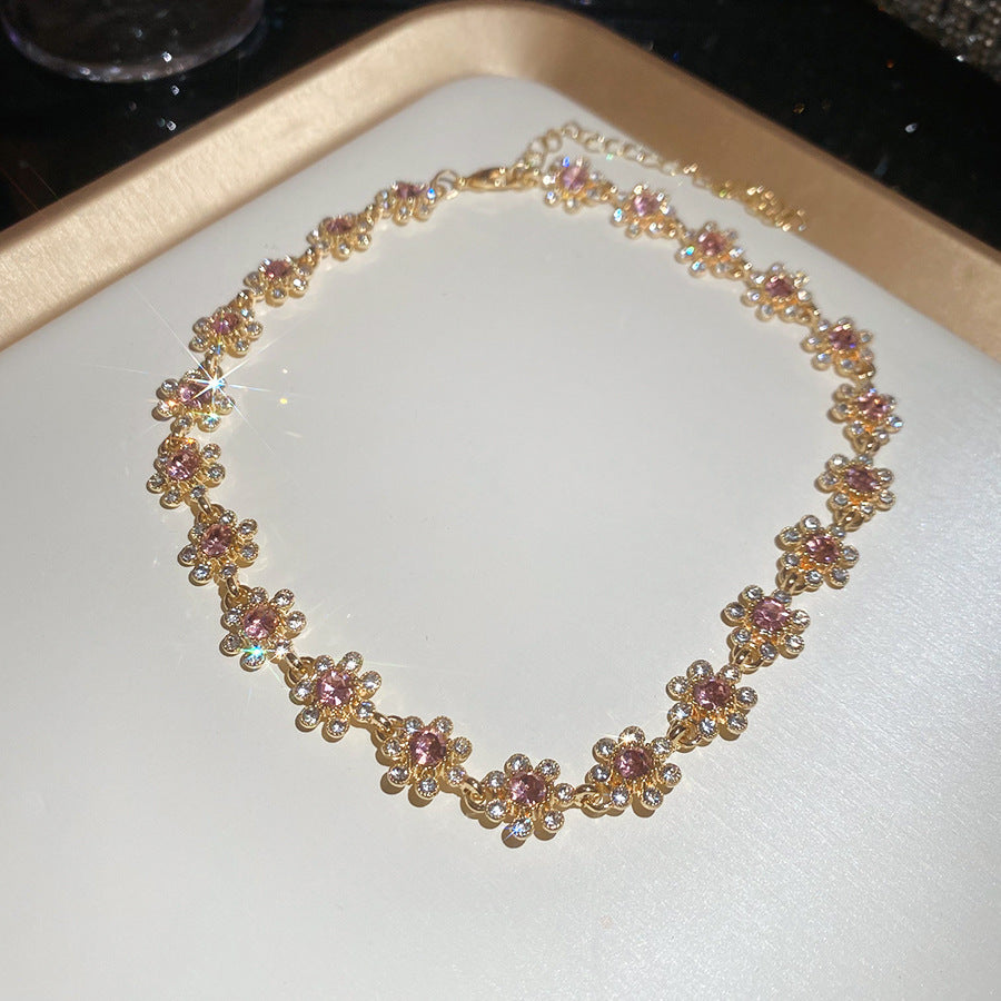 Exquisite diamond-set drop pearl necklace