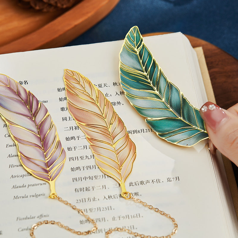 Exquisite Metal Bookmark Chinese Classical Design