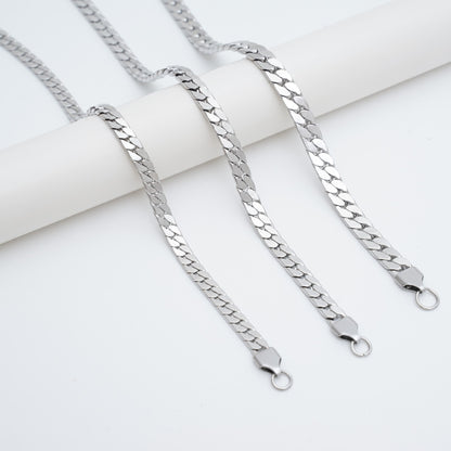 Exquisitely Polished Four-Sided Encrypted Necklace