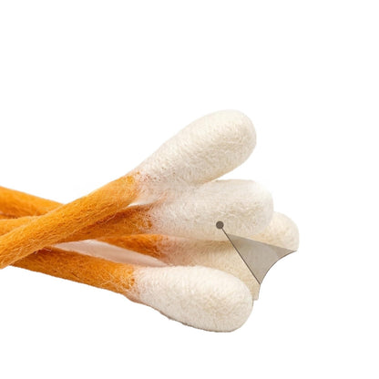 Extra-large cotton swabs for cats