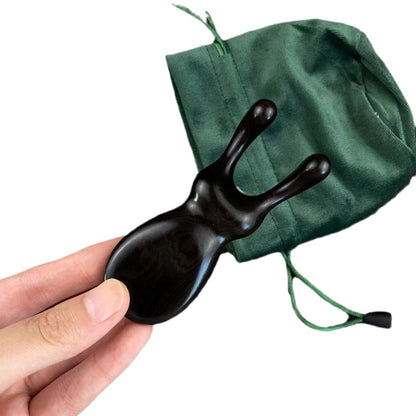 Eye massage comb nose bridge