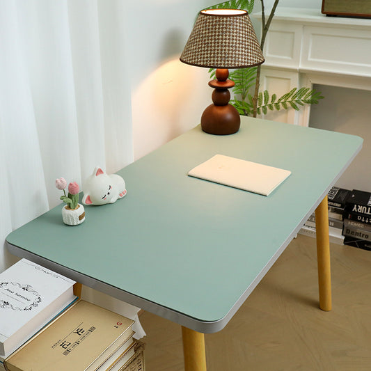 Eye-protecting desk mat