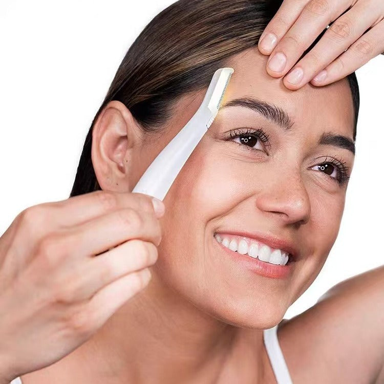 Eyebrow Trimming Device