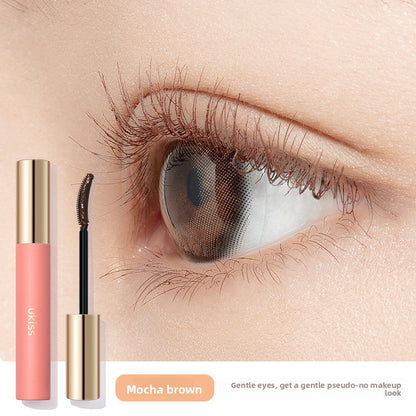 Eyelash primer and styling liquid