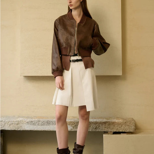 Stylish Zippered Leather Jacket – Retro Biker Inspired Look