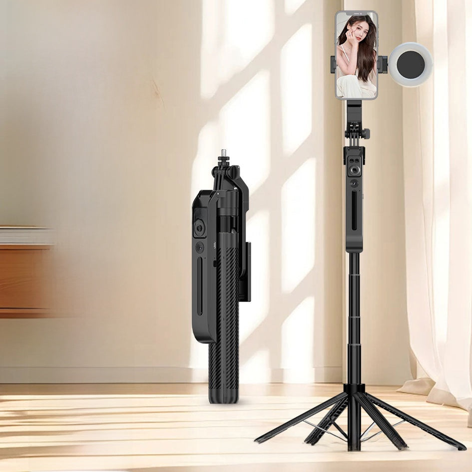 Face-tracking selfie stick