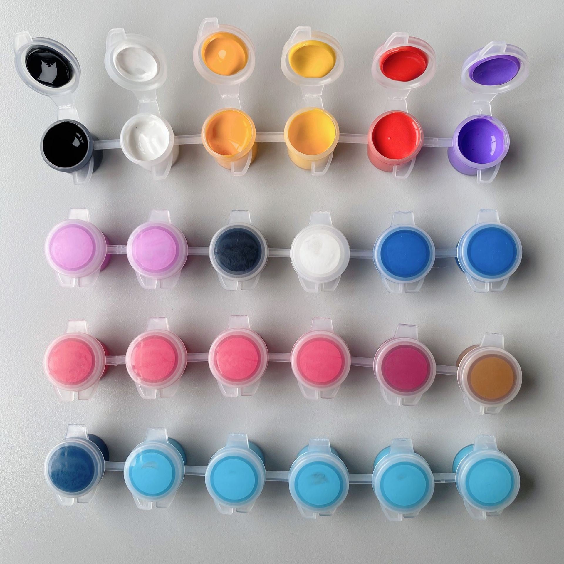 Factory Direct sales 3ml acrylic pigment strip 6 colors 12 colors Siamese suit Children diy handmade graffiti plaster painting