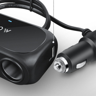 Factory wholesale car charger cigarette lighter one drag three car mobile phone charging USB car charger 12V