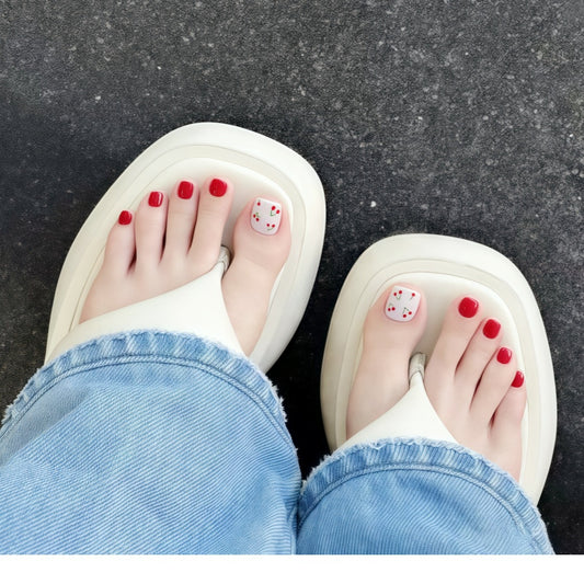 fake toenail pieces
