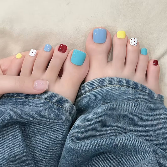 fake toenail pieces