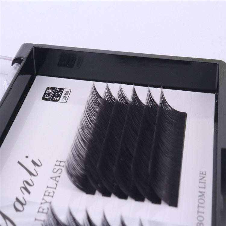 false eyelashes