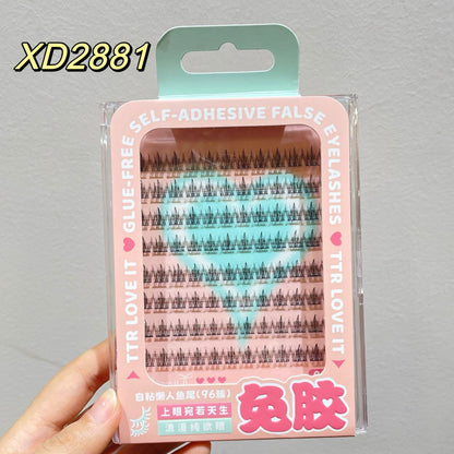 false eyelashes