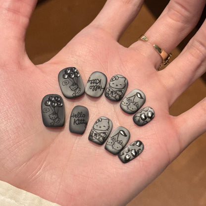 false nails