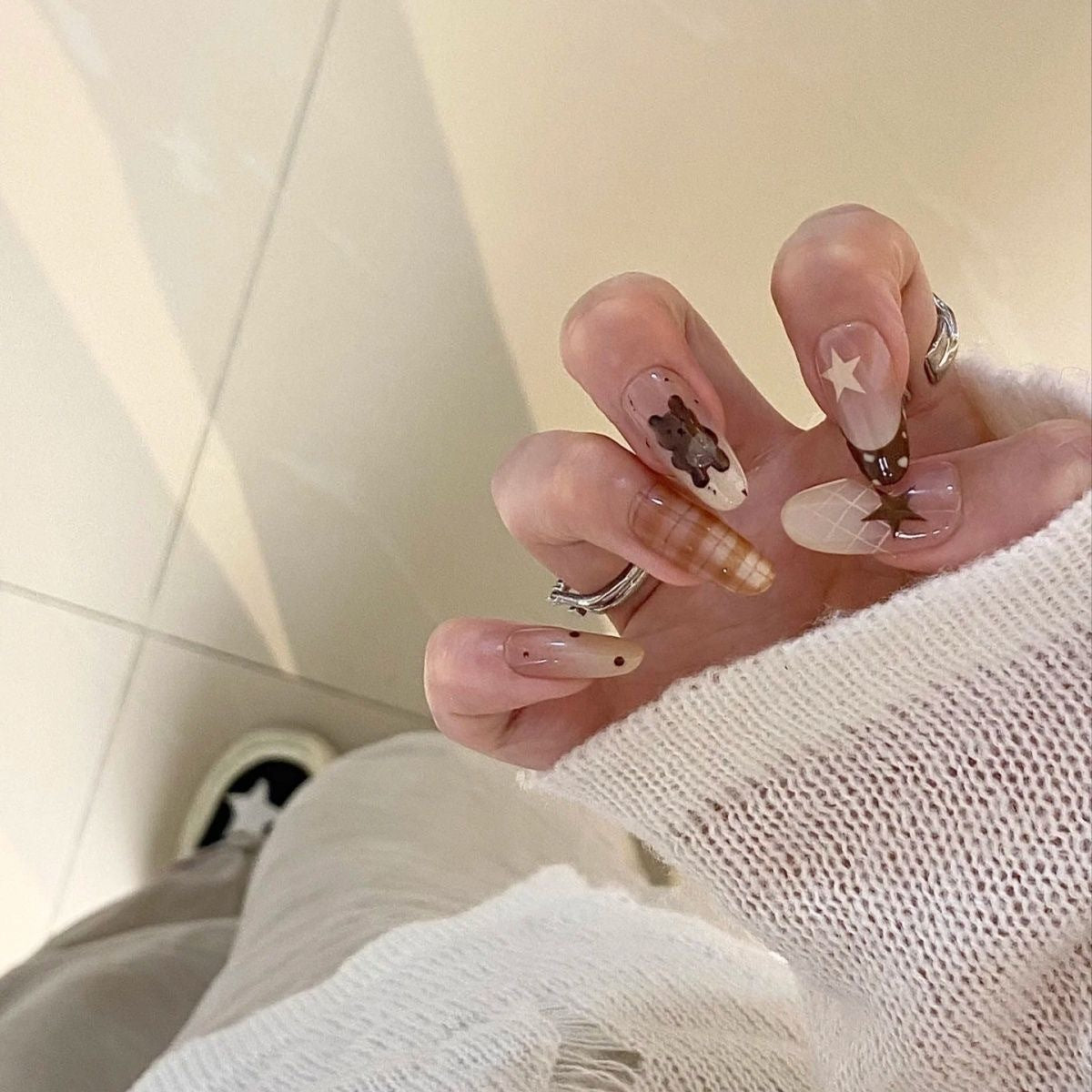 false nails