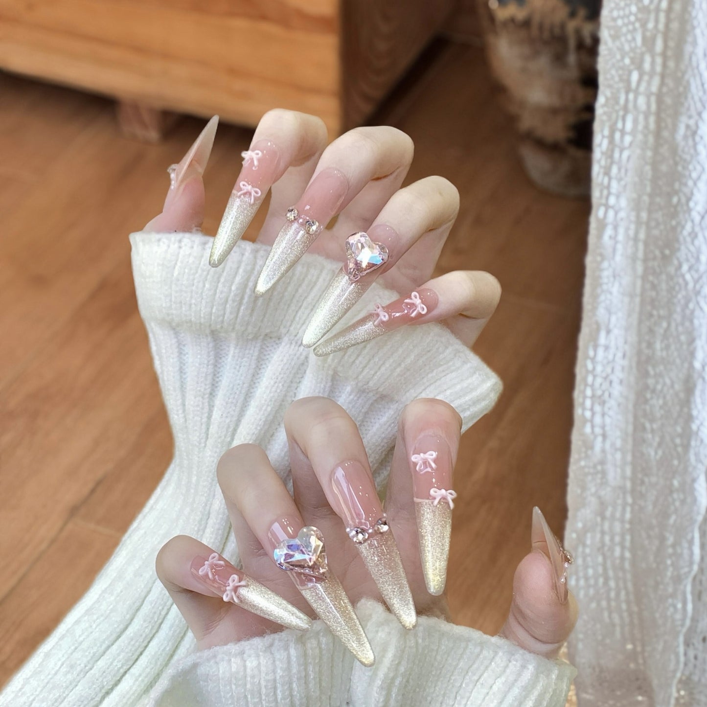 false nails