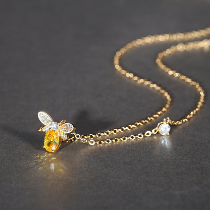 Fashion Bee Pendant Necklace with Adjustable Chain