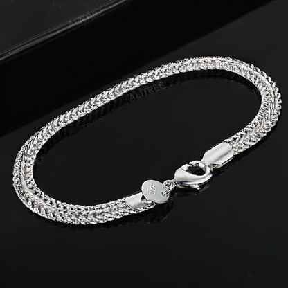 Fashion bracelet