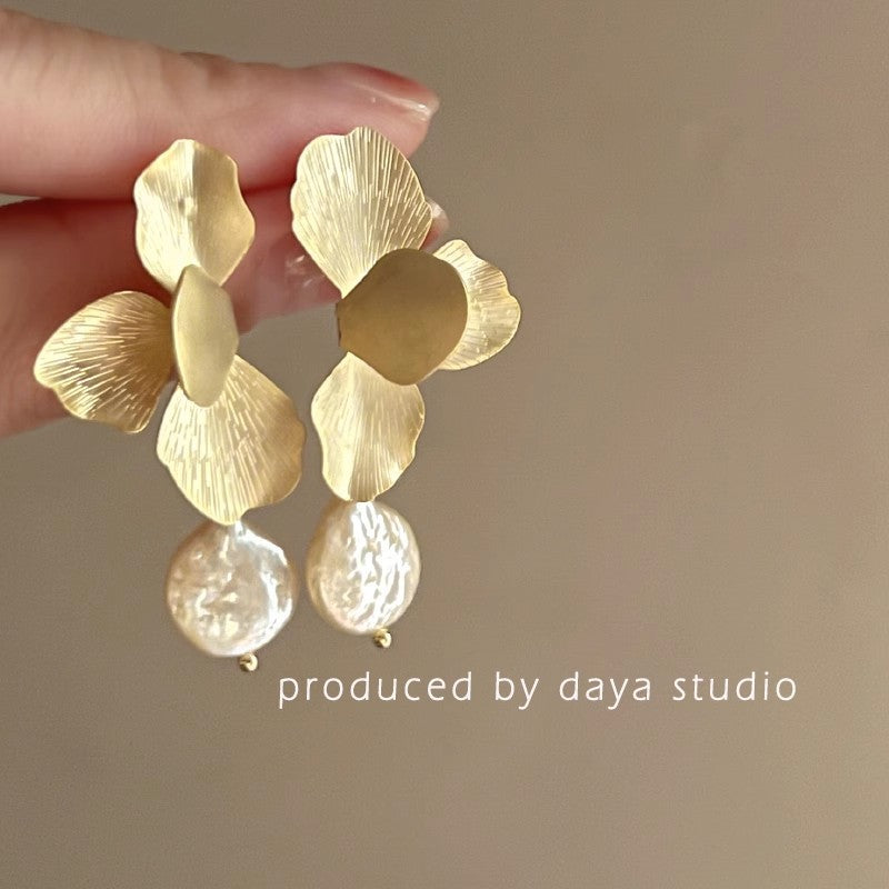 fashion earrings