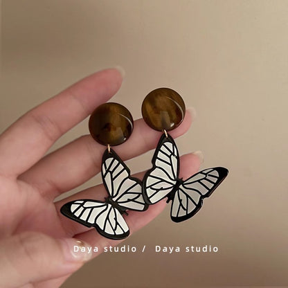 fashion earrings