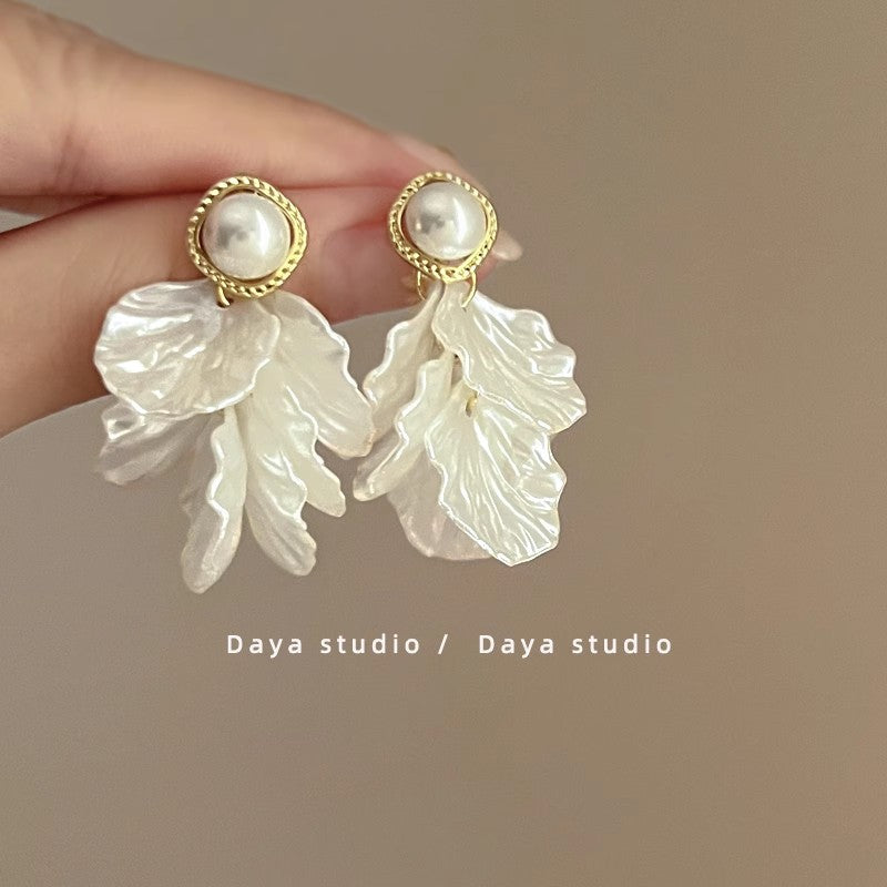 fashion earrings