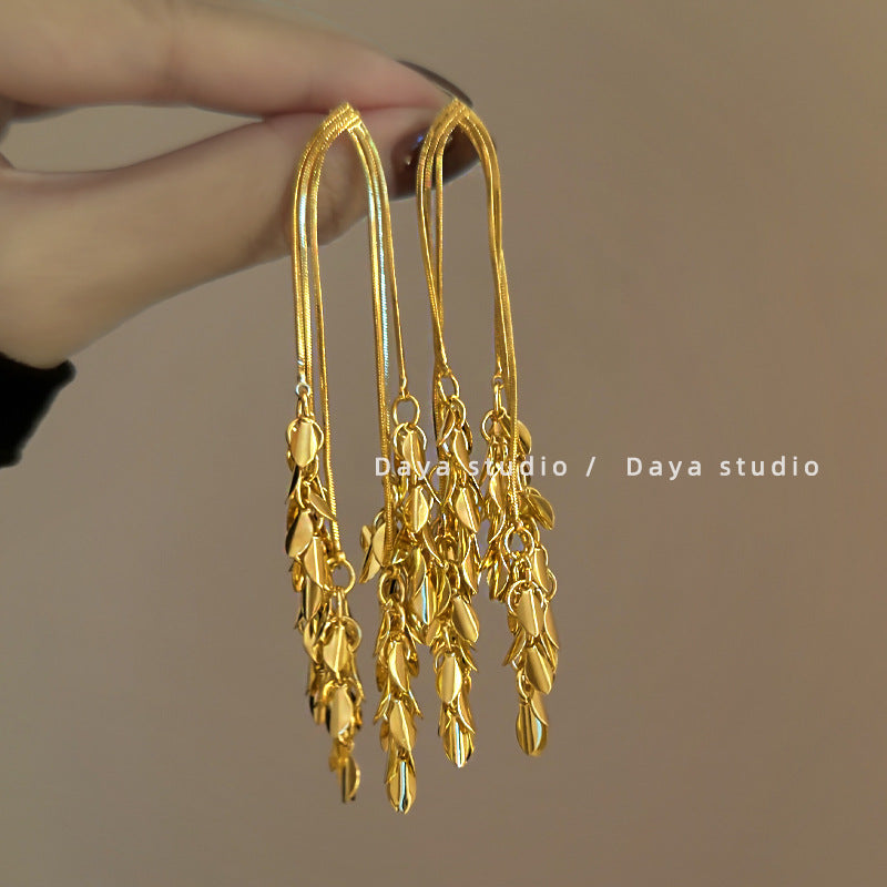 fashion earrings