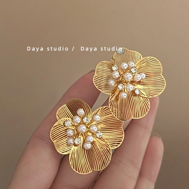 fashion earrings