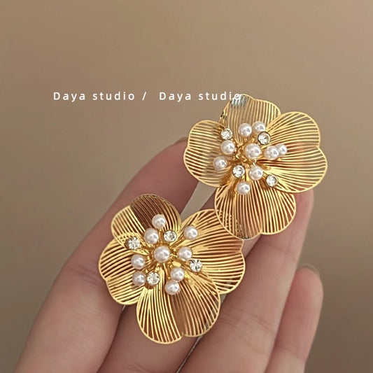 fashion earrings