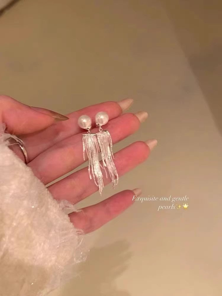fashion earrings