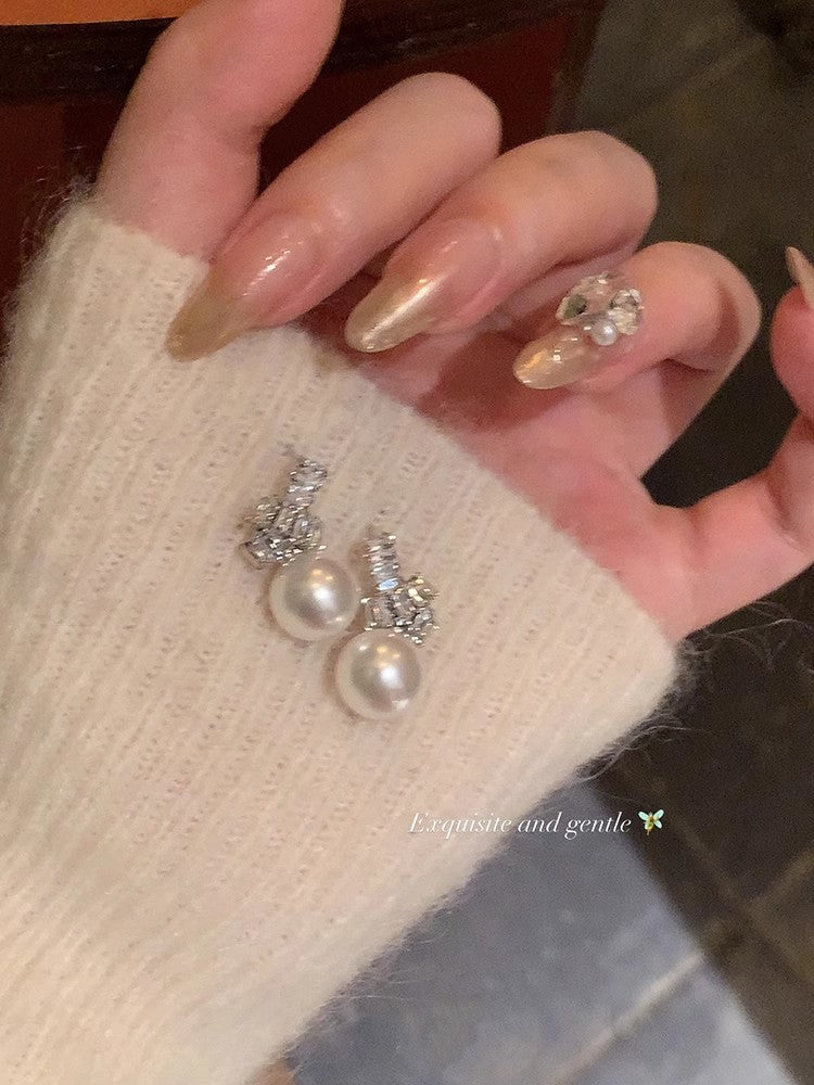 fashion earrings