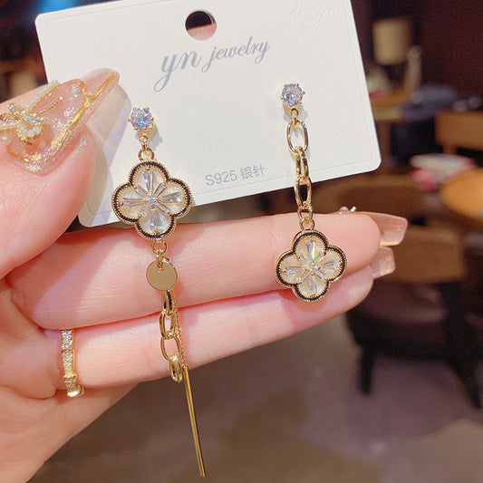 fashion earrings