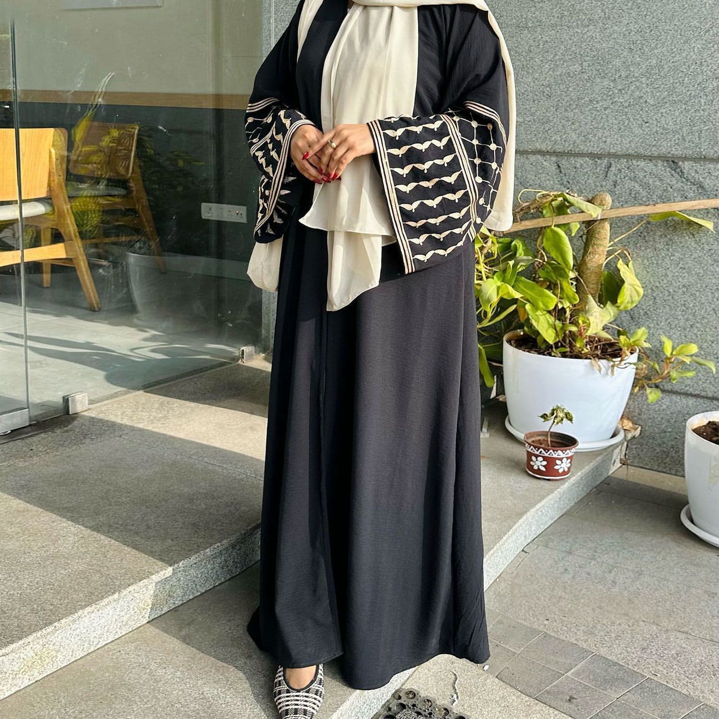 Fashion Embroidered Cardigan Robe