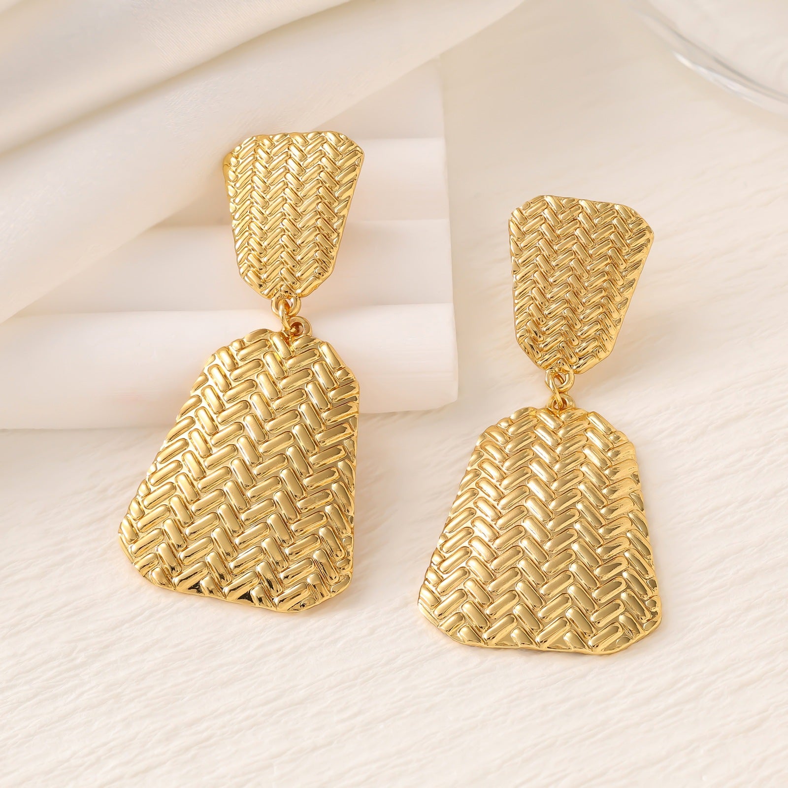 Fashion Geometric Stud Earrings