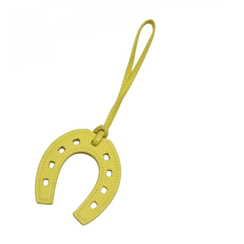 Fashion Horseshoe Buckle Keychain Pendant