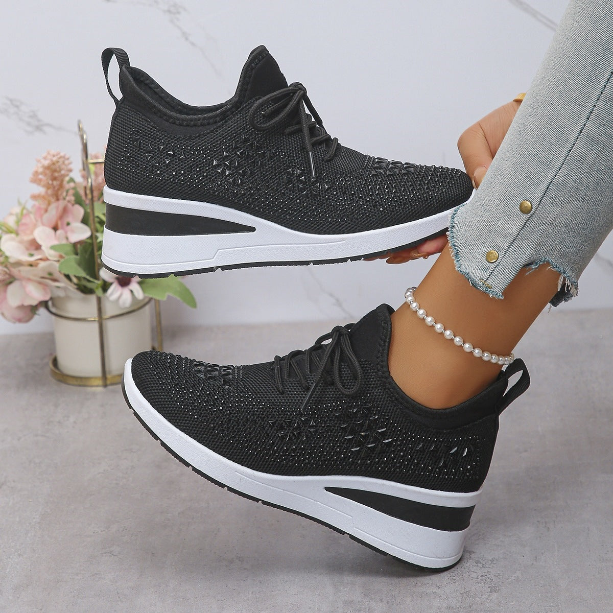 Fashion Lace-Up Casual Shoes for Women – Wholesale for Commuting and Sports