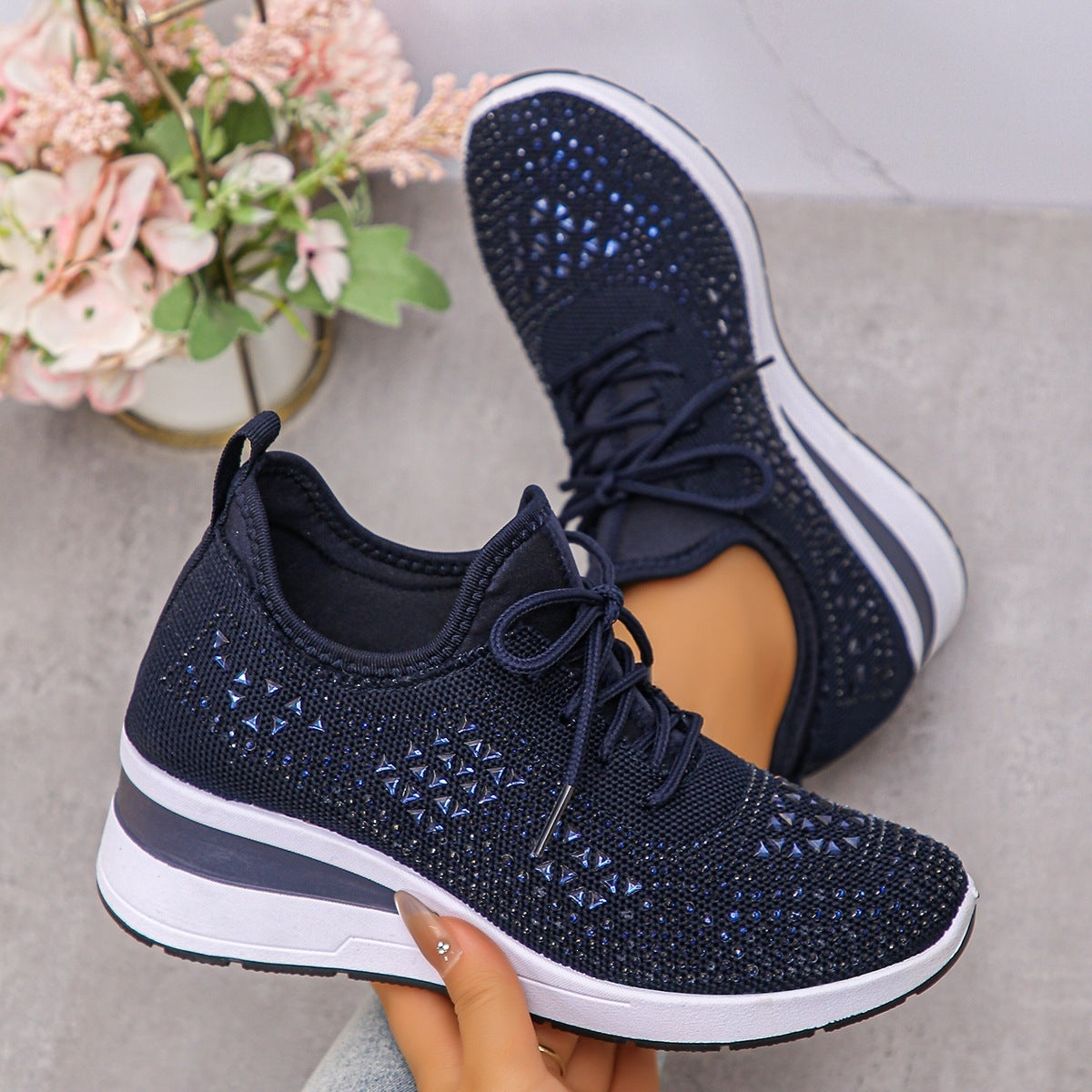 Fashion Lace-Up Casual Shoes for Women – Wholesale for Commuting and Sports