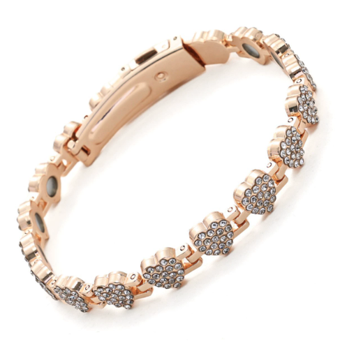 Fashion Magnetic Clover Bracelet