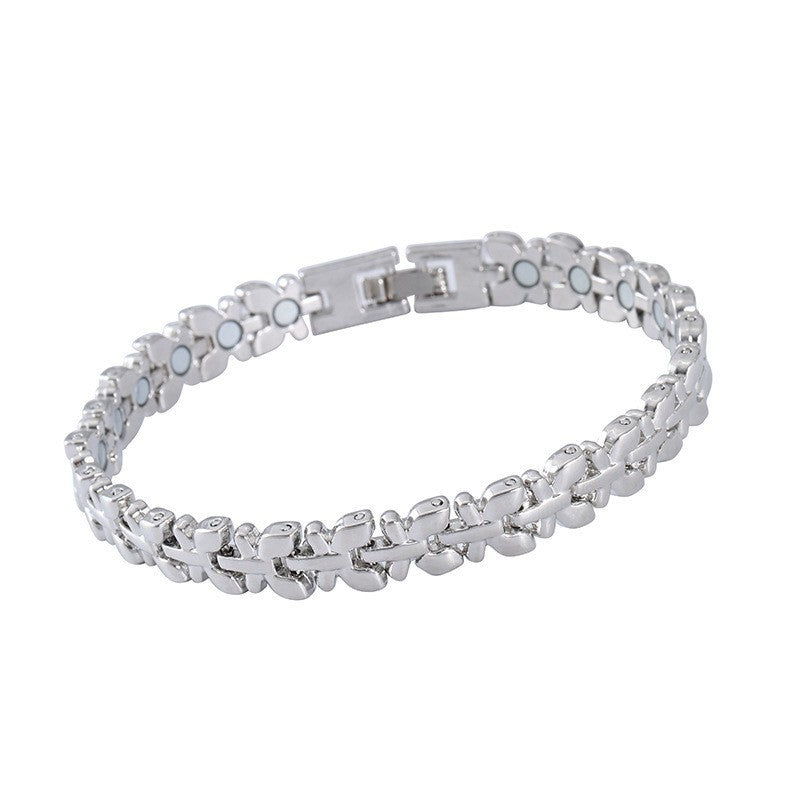 Fashion Magnetic Clover Bracelet
