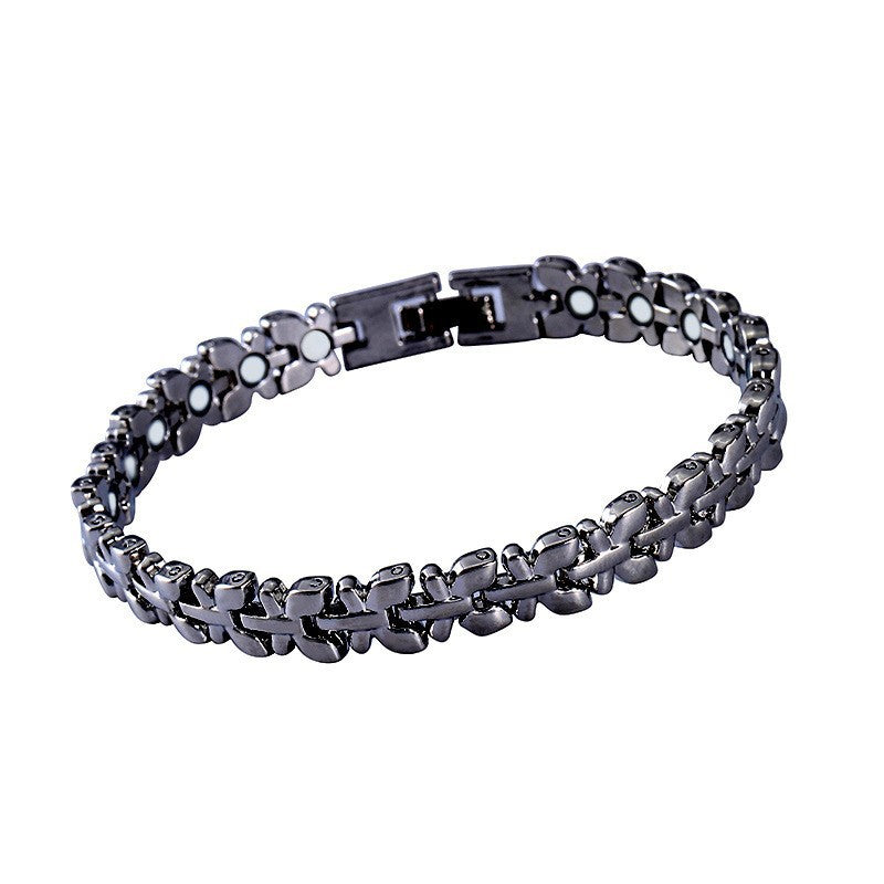 Fashion Magnetic Clover Bracelet