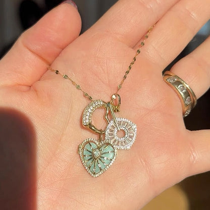fashion necklace
