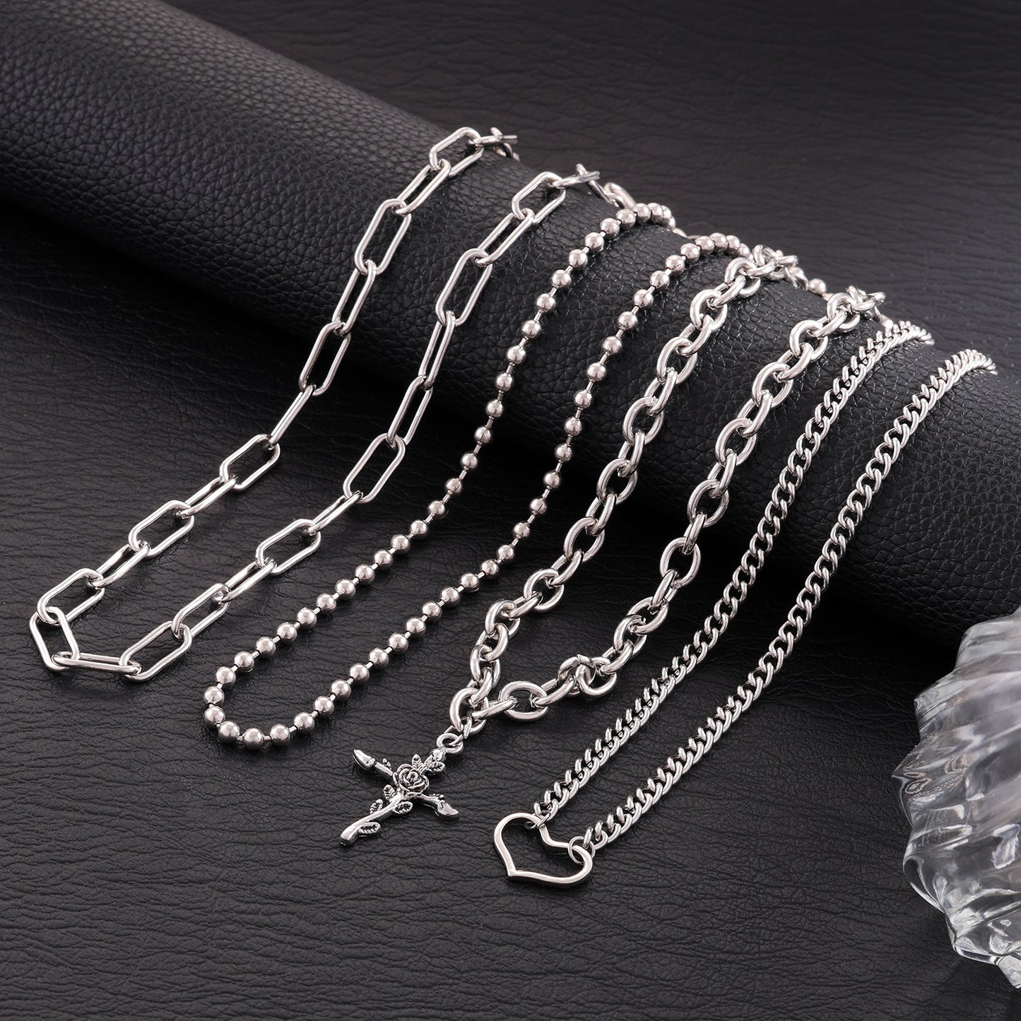 fashion necklace