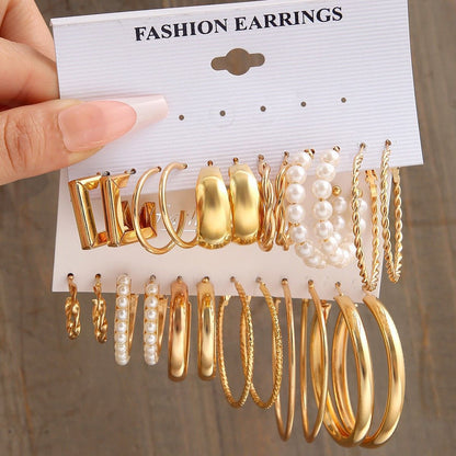 Fashion Pearl and Alloy Earrings Set