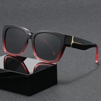 Fashion Polarized Clip-On Sunglasses Square Frame