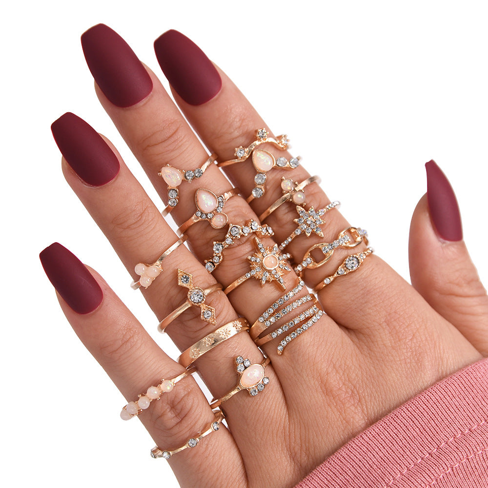Fashion Rhinestone Drop Shape Ring Set