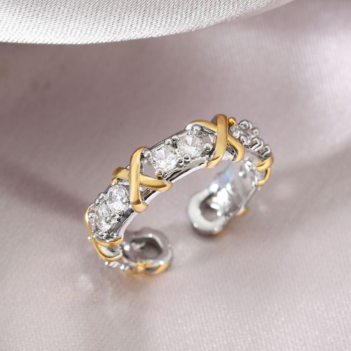 fashion ring