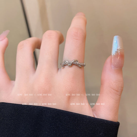 Fashion ring