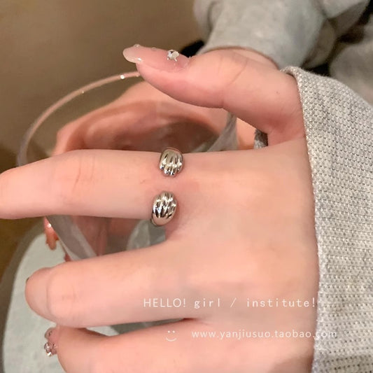 Fashion ring