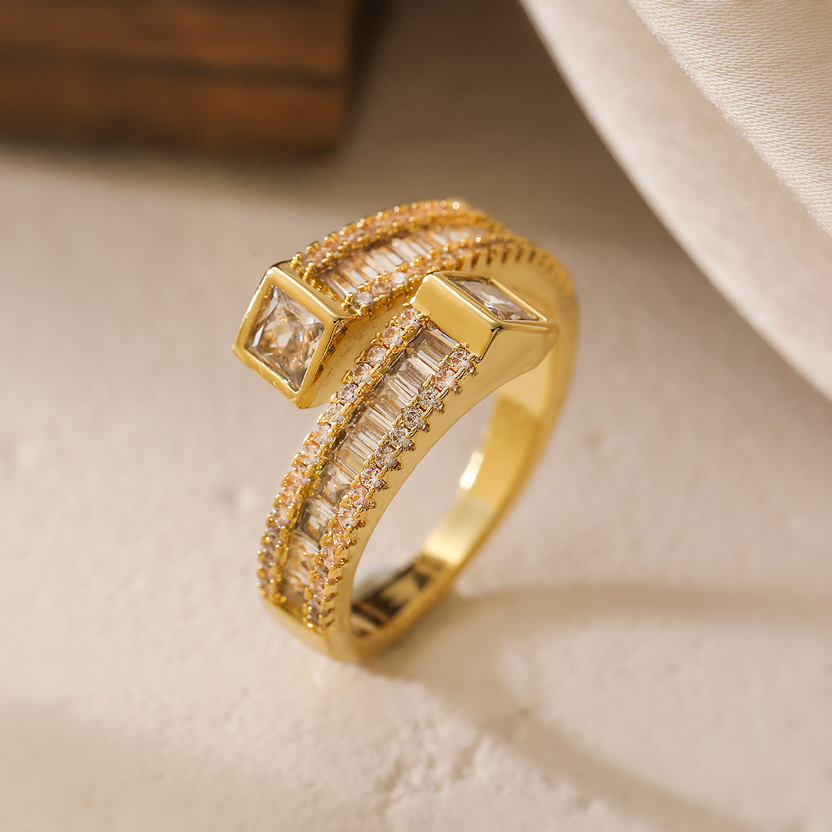 Fashion Ring