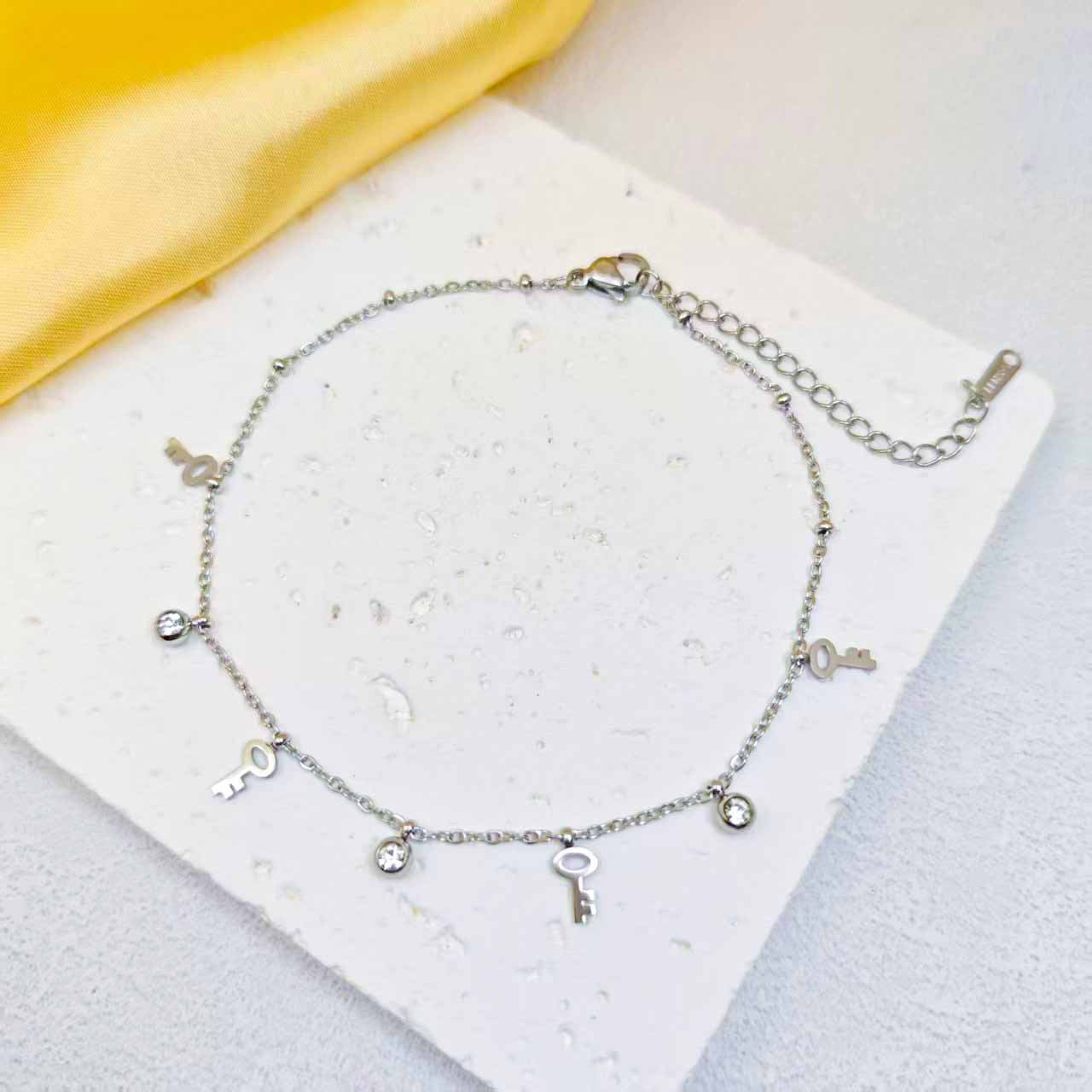 Fashion Titanium Steel Ankle Chain with Tassel