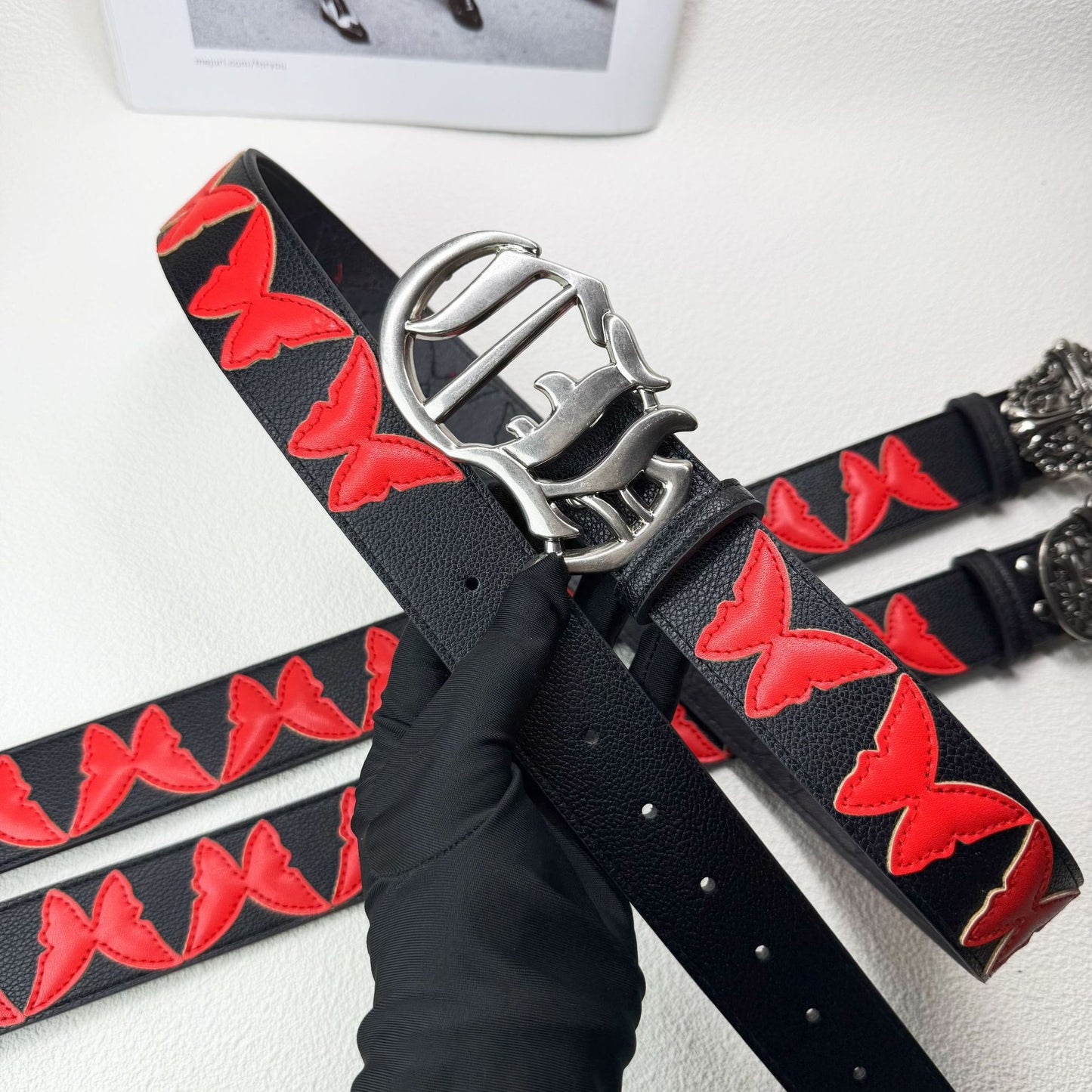Fashion Vine Roller Cross Belt